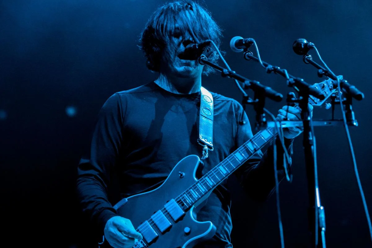 Jack White playing live